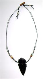 Hotsjok design halskæde med indiansk pilespids.